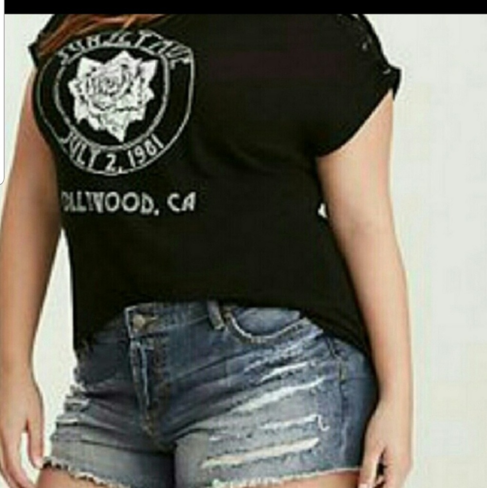 Torrid black grommet top